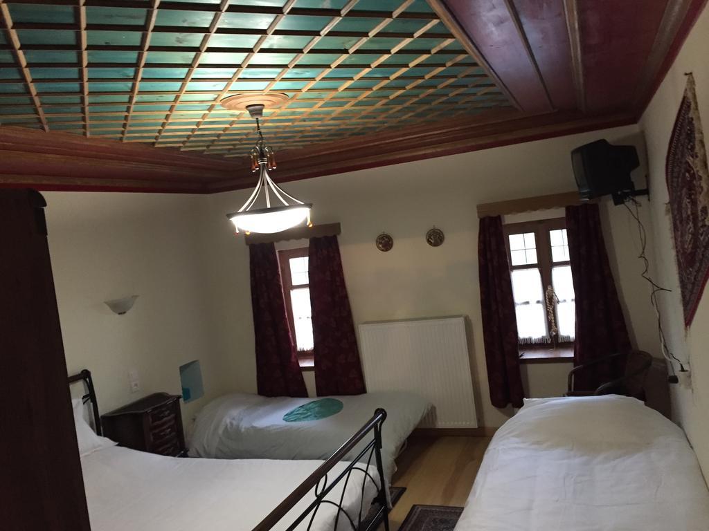 Elafotopos Hotel エクステリア 写真